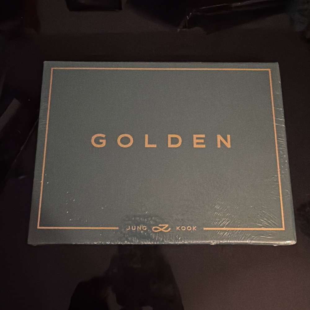 JUNG KOOK--  BTS Album --GOLDEN SHINE  VERSION ---New-- CD